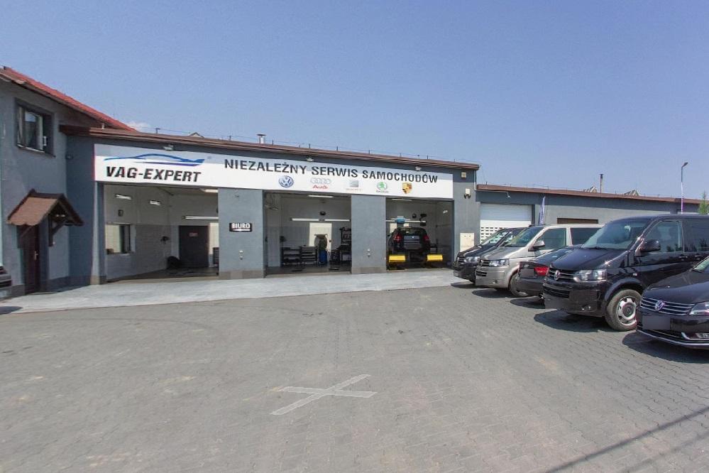 Na fotografii 3 kusy opravené během týdne, všechny s motory CFC